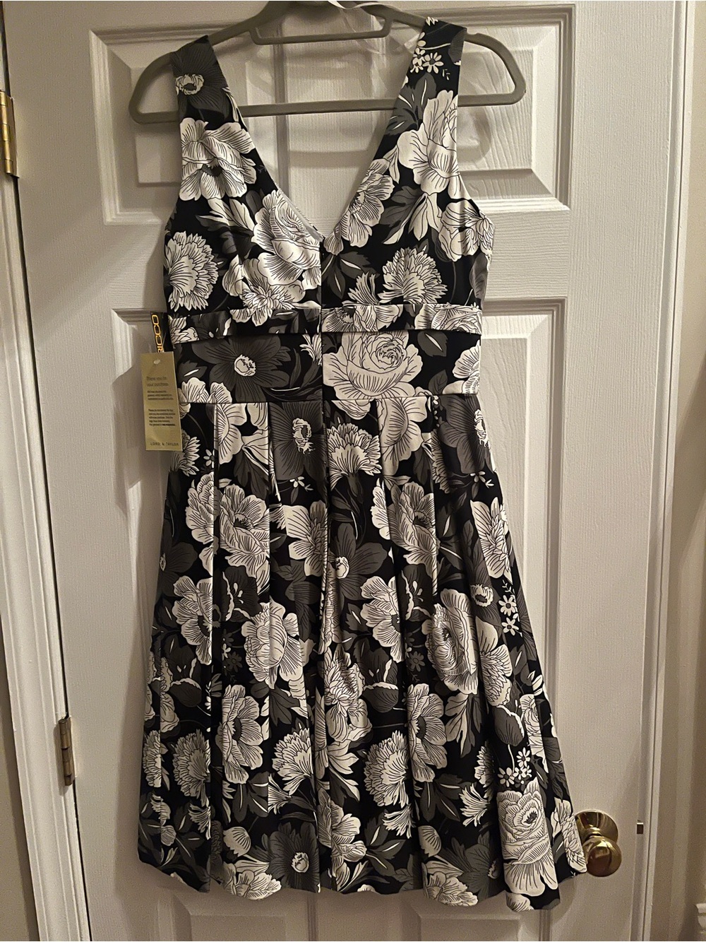 Donna Ricco Black and White Floral Midi Dress Sz 6 - Picture 2 of 7